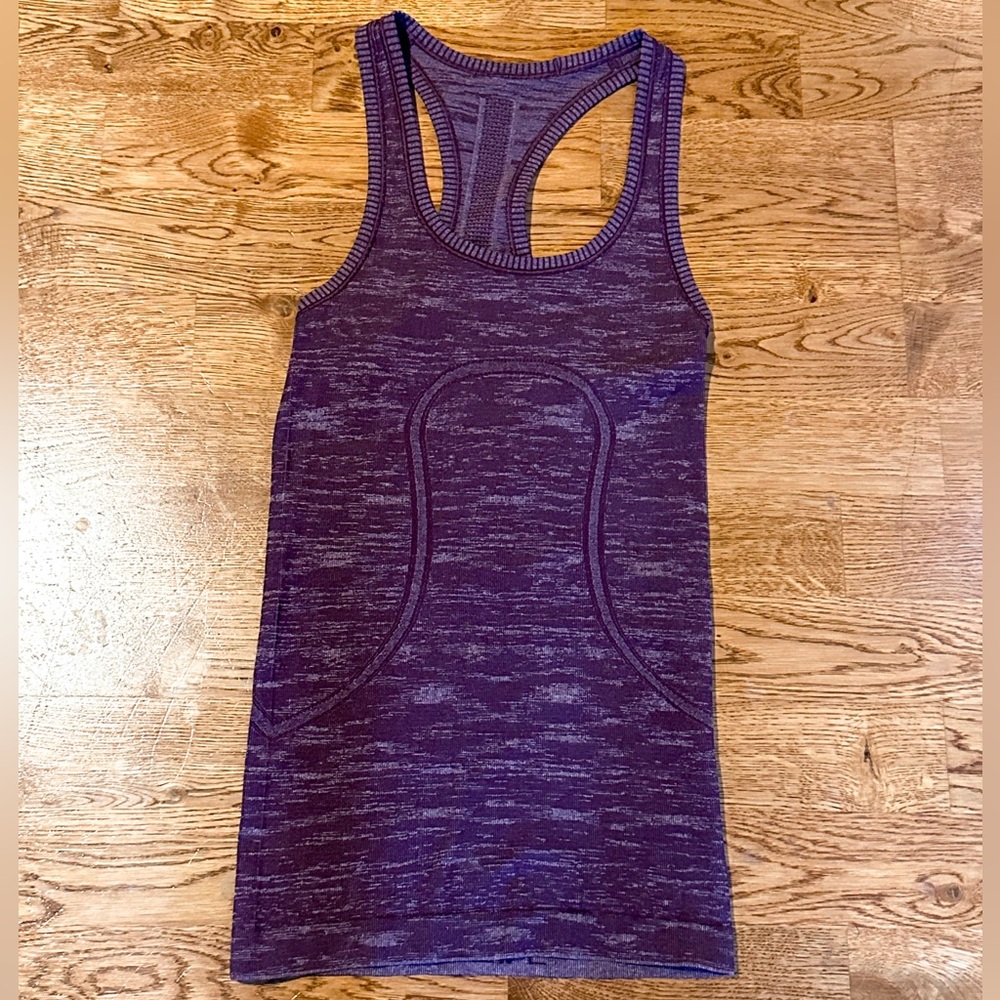 Lululemon🍋 Swiftly Tech Racerback Tank Size 2 Dark Adobe/White